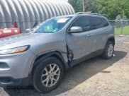 ✅ 2014 Jeep Cherokee Altitude • VIN: 1C4PJMCS2EW114523 • Lot: 42541019. Wystawiony na IAAI z przebiegiem 195 340 mil. Bezpłatny archiwum sprzedaży aukcyjnych z USA i szczegółowy raport historii pojazdu na DreamBid. Zdjęcie 6.