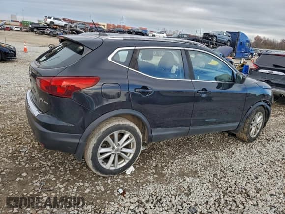 ✅ 2017 Nissan Rogue SL • VIN: JN1BJ1CR3HW122823 • Lot: 94224855. Listed on Copart with 119,148 mi. Free auction sales archive from the USA and detailed vehicle history report at DreamBid. Image 3.