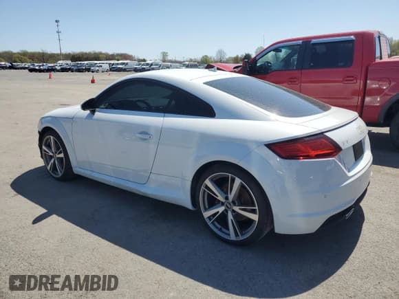 ✅ 2022 Audi TT • VIN: TRUAEAFV4N1005885 • Лот: 53114645. Опубликован ранее на Copart с пробегом 37 306 миль. Бесплатный доступ к архиву аукционных продаж из США и подробный отчёт об истории автомобиля на DreamBid. Изображение 2.