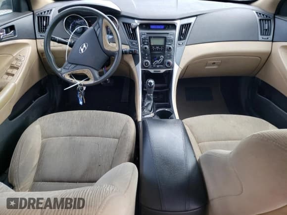 ✅ 2011 Hyundai Sonata GLS • VIN: 5NPEB4AC9BH136939 • Lot: 69317664. Listed on Copart with 161,191 mi. Free auction sales archive from the USA and detailed vehicle history report at DreamBid. Image 8.