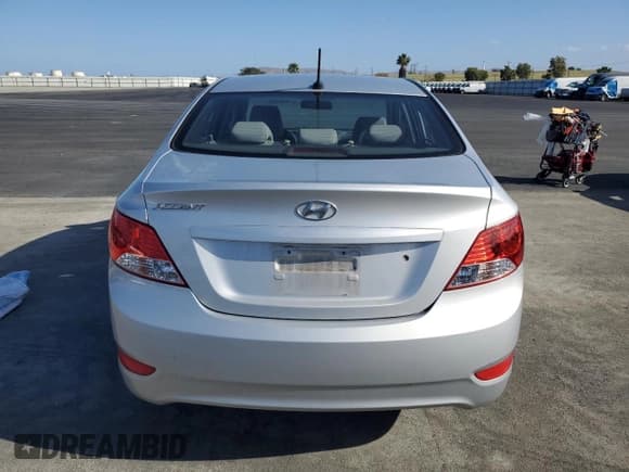 ✅ 2013 Hyundai Accent GLS • VIN: KMHCU4AE1DU582932 • Лот: 91069255. Опубликован ранее на Copart с пробегом 217 095 миль. Бесплатный доступ к архиву аукционных продаж из США и подробный отчёт об истории автомобиля на DreamBid. Изображение 6.