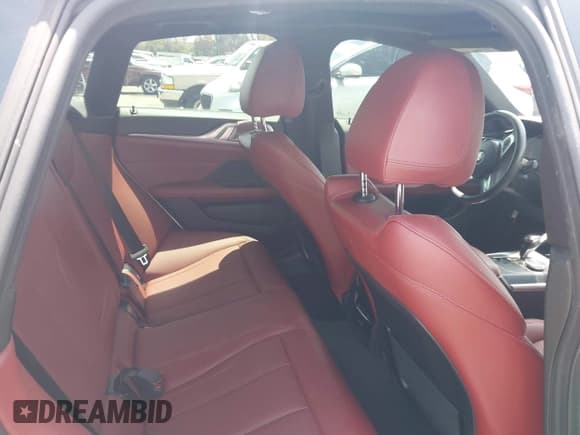 ✅ 2022 BMW 4 Series 430i • VIN: WBA63AV03NFM76468 • Lot: 42281982. Listed on IAAI with 68,852 mi. Free auction sales archive from the USA and detailed vehicle history report at DreamBid. Image 8.