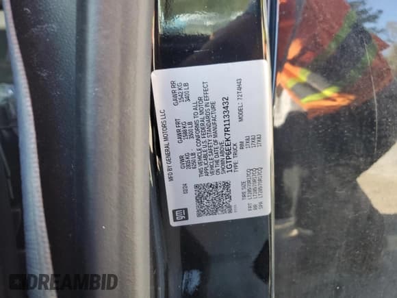 ✅ 2024 GMC Canyon 4WD AT4X • VIN: 1GTP6EEK7R1133432 • Lot: 49871295. Wystawiony na Copart z przebiegiem Nie podano. Bezpłatny archiwum sprzedaży aukcyjnych z USA i szczegółowy raport historii pojazdu na DreamBid. Zdjęcie 13.