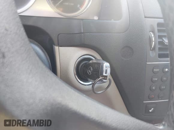 ✅ 2010 Mercedes-Benz C 350 Sport • VIN: WDDGF5GB9AR111294 • Lot: 43794317. Listed on IAAI with Not provided. Free auction sales archive from the USA and detailed vehicle history report at DreamBid. Image 11.