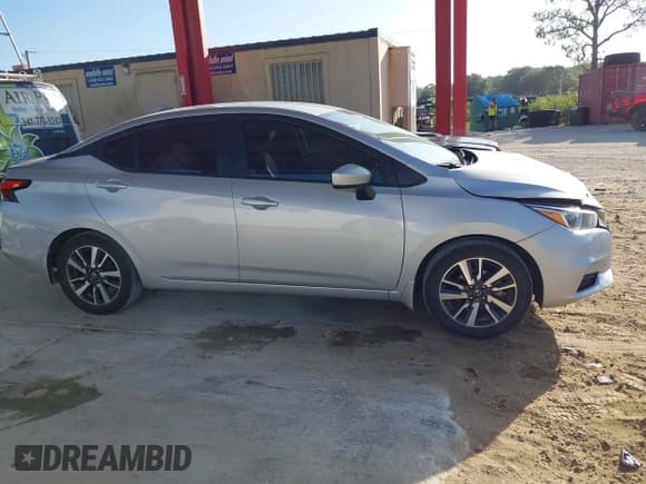 ✅ 2022 Nissan Versa SV • VIN: 3N1CN8EV3NL834195 • Lot: 43544239. Listed on IAAI with 52,209 mi. Free auction sales archive from the USA and detailed vehicle history report at DreamBid. Image 13.