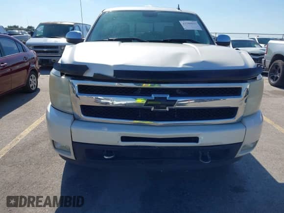 2011 Chevrolet Silverado 1500 LTZ with VIN 3GCPCTE0XBG152396, listed as a IAAI auction lot 43308015 with 187,094 mi miles and . Bid and sale history available at DreamBid. Image 6.