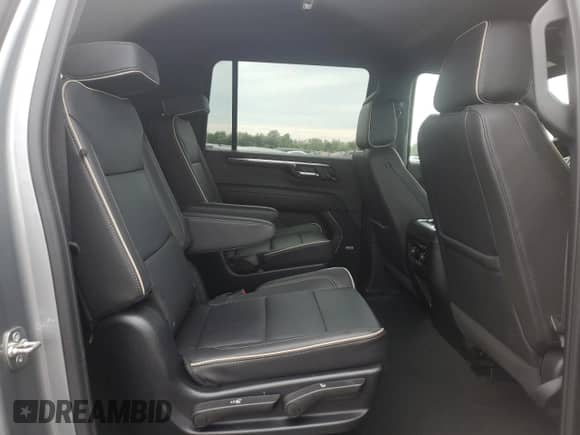 2025 Chevrolet Suburban Premier with VIN 1GNS6FRD3SR248765, listed as a Copart auction lot 80897555 with 23,012 mi miles and Clean title. Bid and sale history available at DreamBid. Image 11.