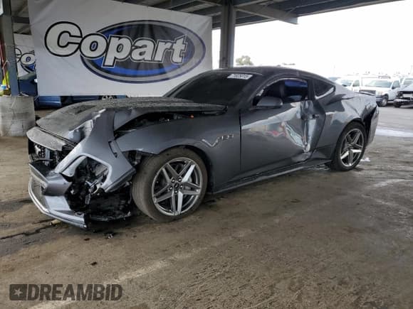 ✅ 2024 Ford Mustang GT Premium • VIN: 1FA6P8CF9R5420074 • Lot: 71825315. Listed on Copart with 18,345 mi. Free auction sales archive from the USA and detailed vehicle history report at DreamBid. Image 1.