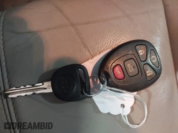 ✅ 2014 Chevrolet Tahoe LT • VIN: 1GNSCBE07ER249202 • Lot: 42546283. Listed on IAAI with 124,538 mi. Free auction sales archive from the USA and detailed vehicle history report at DreamBid. Image 11.