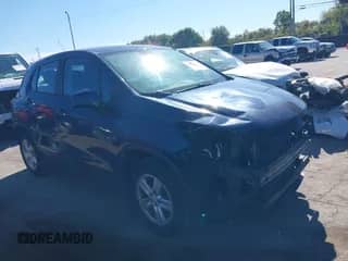 2019 Chevrolet Trax LS с VIN 3GNCJKSBXKL294489, выставлен на аукционе IAAI как лот 43301734 с пробегом 111 458 миль миль и . История ставок и продаж доступна на DreamBid. Изображение 1.