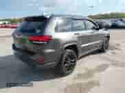2018 Jeep Grand Cherokee Altitude z VIN 1C4RJFAG6JC312892, wystawiony jako IAAI lot #43382592 z przebiegiem 54 779 mil mil oraz . Historia ofert i sprzedaży dostępna na DreamBid. Obrazek 4.