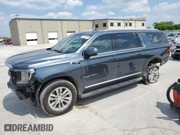 ✅ 2021 GMC Yukon XL SLT • VIN: 1GKS1GKD7MR291908 • Lot: 53329135. Wystawiony na Copart z przebiegiem 33 808 mil. Bezpłatny archiwum sprzedaży aukcyjnych z USA i szczegółowy raport historii pojazdu na DreamBid. Zdjęcie 1.