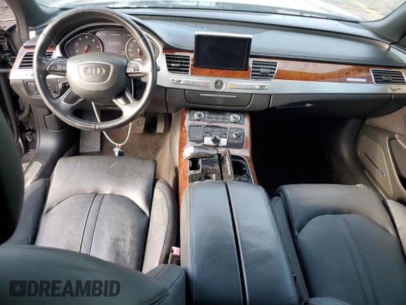 ✅ 2013 Audi A8 3.0L • VIN: WAUAGAFD5DN006141 • Lot: 90978975. Wystawiony na Copart z przebiegiem 113 409 mil. Bezpłatny archiwum sprzedaży aukcyjnych z USA i szczegółowy raport historii pojazdu na DreamBid. Zdjęcie 8.