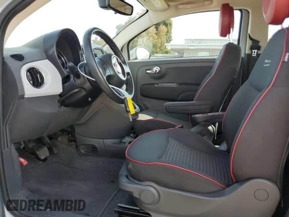 ✅ 2017 FIAT 500 Pop • VIN: 3C3CFFLR8HT544001 • Lot: 49468035. Listed on Copart with 57,079 mi. Free auction sales archive from the USA and detailed vehicle history report at DreamBid. Image 7.