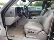 ✅ 2005 Chevrolet Suburban LT • VIN: 3GNEC16Z75G214521 • Лот: 74326684. Опубликован ранее на Copart с пробегом 156 387 миль. Бесплатный доступ к архиву аукционных продаж из США и подробный отчёт об истории автомобиля на DreamBid. Изображение 7.