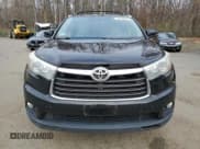 ✅ 2016 Toyota Highlander XLE • VIN: 5TDJKRFH3GS300963 • Lot: 92726075. Wystawiony na Copart z przebiegiem 147 586 mil. Bezpłatny archiwum sprzedaży aukcyjnych z USA i szczegółowy raport historii pojazdu na DreamBid. Zdjęcie 5.