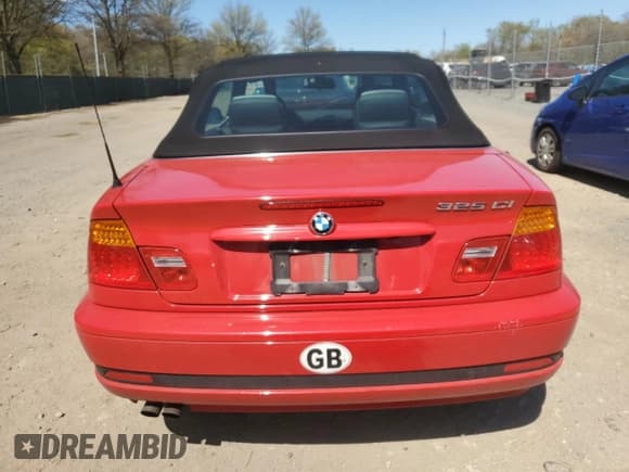 ✅ 2004 BMW 3 Series 325Ci • VIN: WBABW33464PG98408 • Lot: 53752445. Listed on Copart with 88,546 mi. Free auction sales archive from the USA and detailed vehicle history report at DreamBid. Image 6.