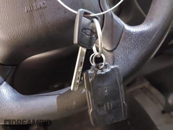 ✅ 2014 Chevrolet Silverado 1500 Work Truck • VIN: 3GCUKPEC0EG121458 • Лот: 41078125. Опубликован ранее на IAAI с пробегом 187 275 миль. Бесплатный доступ к архиву аукционных продаж из США и подробный отчёт об истории автомобиля на DreamBid. Изображение 11.