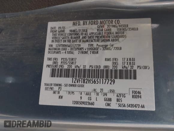 ✅ 2006 Ford Mustang GT Deluxe • VIN: 1ZVFT82H565117729 • Lot: 43598803. Listed on IAAI with 102,685 mi. Free auction sales archive from the USA and detailed vehicle history report at DreamBid. Image 9.