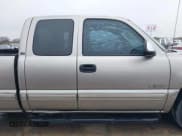 ✅ 2000 Chevrolet Silverado 1500 • VIN: 2GCEC19WXY1357051 • Лот: 41535946. Опубликован ранее на IAAI с пробегом 154 163 миль. Бесплатный доступ к архиву аукционных продаж из США и подробный отчёт об истории автомобиля на DreamBid. Изображение 13.