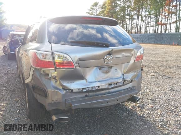 ✅ 2011 Mazda CX-9 Sport • VIN: JM3TB3BV7B0327958 • Lot: 43558887. Wystawiony na IAAI z przebiegiem 198 883 mil. Bezpłatny archiwum sprzedaży aukcyjnych z USA i szczegółowy raport historii pojazdu na DreamBid. Zdjęcie 6.