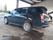 ✅ 2023 Chevrolet Tahoe Premier • VIN: 1GNSKSKD8PR104943 • Lot: 43634346. Wystawiony na IAAI z przebiegiem 56 579 mil. Bezpłatny archiwum sprzedaży aukcyjnych z USA i szczegółowy raport historii pojazdu na DreamBid. Zdjęcie 3.