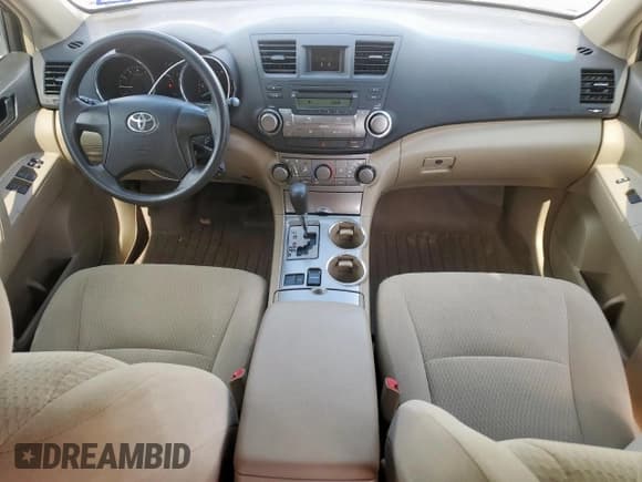 ✅ 2010 Toyota Highlander • VIN: 5TDZK3EH2AS018855 • Лот: 59035895. Опубликован ранее на Copart с пробегом 178 714 миль. Бесплатный доступ к архиву аукционных продаж из США и подробный отчёт об истории автомобиля на DreamBid. Изображение 8.