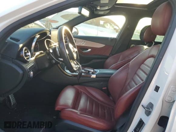 ✅ 2018 Mercedes-Benz C 300 • VIN: 55SWF4JB4JU240525 • Lot: 90463545. Listed on Copart with 109,350 mi. Free auction sales archive from the USA and detailed vehicle history report at DreamBid. Image 7.