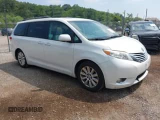 2011 Toyota Sienna XLE AAS with VIN 5TDYK3DCXBS036300, listed as a IAAI auction lot 42783620 with 199,813 mi miles and . Bid and sale history available at DreamBid. Image 1.