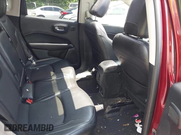 ✅ 2021 Jeep Compass Altitude • VIN: 3C4NJDBB5MT547377 • Lot: 42650103. Listed on IAAI with Not provided. Free auction sales archive from the USA and detailed vehicle history report at DreamBid. Image 8.