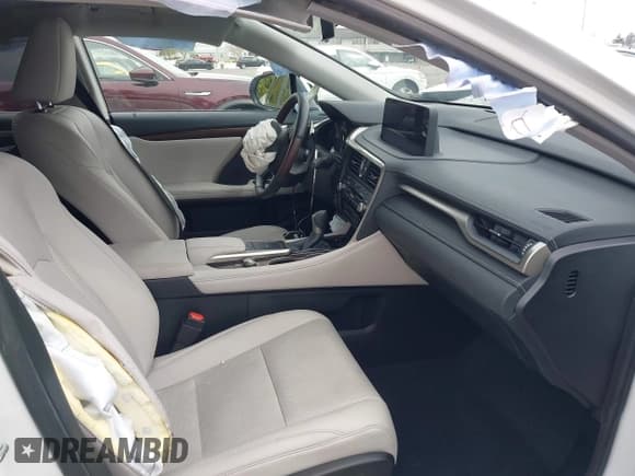 ✅ 2022 Lexus RX 450h • VIN: 2T2HGMDA8NC074106 • Lot: 41717177. Wystawiony na IAAI z przebiegiem 46 547 mil. Bezpłatny archiwum sprzedaży aukcyjnych z USA i szczegółowy raport historii pojazdu na DreamBid. Zdjęcie 5.