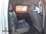 ✅ 2017 Chevrolet Silverado 2500HD Work Truck • VIN: 1GC1KUEG5HF217368 • Lot: 43271780. Wystawiony na IAAI z przebiegiem 282 397 mil. Bezpłatny archiwum sprzedaży aukcyjnych z USA i szczegółowy raport historii pojazdu na DreamBid. Zdjęcie 7.