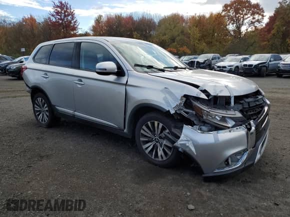 2019 Mitsubishi Outlander SE with VIN JA4AD3A34KZ046684, listed as a Copart auction lot 86887245 with 149,737 mi miles and Clean title. Bid and sale history available at DreamBid. Image 4.