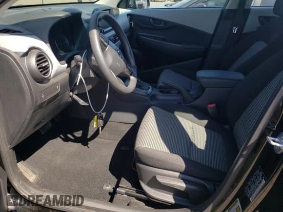 ✅ 2018 Hyundai Kona SE • VIN: KM8K1CAA6JU112662 • Лот: 66392313. Опубликован ранее на Copart с пробегом 65 938 миль. Бесплатный доступ к архиву аукционных продаж из США и подробный отчёт об истории автомобиля на DreamBid. Изображение 7.