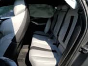 ✅ 2022 BMW X6 M • VIN: 5YMCY0C08N9M70787 • Lot: 45865613. Wystawiony na Copart z przebiegiem 8 433 mil. Bezpłatny archiwum sprzedaży aukcyjnych z USA i szczegółowy raport historii pojazdu na DreamBid. Zdjęcie 11.