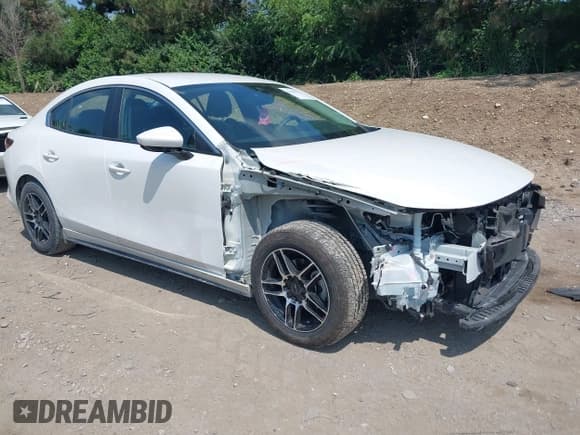 ✅ 2020 Mazda 3 • VIN: 3MZBPABL0LM130196 • Lot: 42593373. Listed on IAAI with 61,932 mi. Free auction sales archive from the USA and detailed vehicle history report at DreamBid. Image 1.