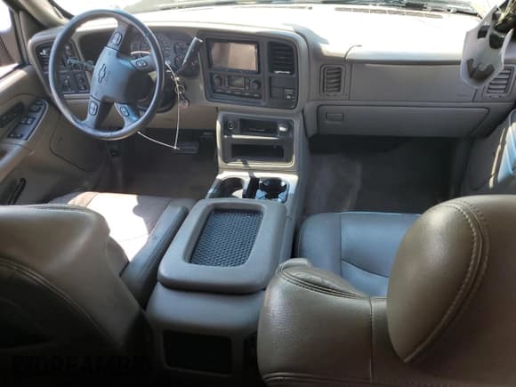 ✅ 2004 Chevrolet Silverado 1500 Z71 • VIN: 1GCEK19T94Z256061 • Лот: 67149355. Опубликован ранее на Copart с пробегом Не указан. Бесплатный доступ к архиву аукционных продаж из США и подробный отчёт об истории автомобиля на DreamBid. Изображение 8.