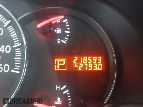 ✅ 2010 Nissan Maxima S • VIN: 1N4AA5AP1AC855211 • Lot: 42968150. Wystawiony na IAAI z przebiegiem 218 593 mil. Bezpłatny archiwum sprzedaży aukcyjnych z USA i szczegółowy raport historii pojazdu na DreamBid. Zdjęcie 16.