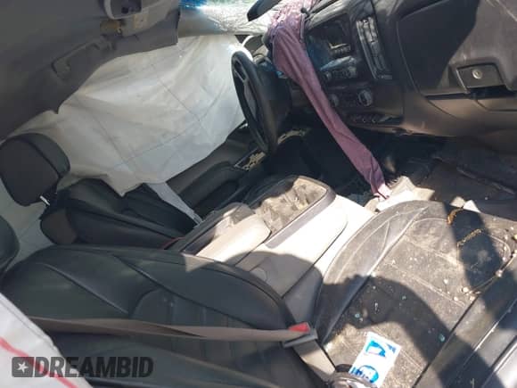 2015 Chevrolet Silverado 1500 Work Truck z VIN 1GCVKPEH4FZ155145, wystawiony jako IAAI lot #43116783 z przebiegiem Nie podano mil oraz . Historia ofert i sprzedaży dostępna na DreamBid. Obrazek 5.