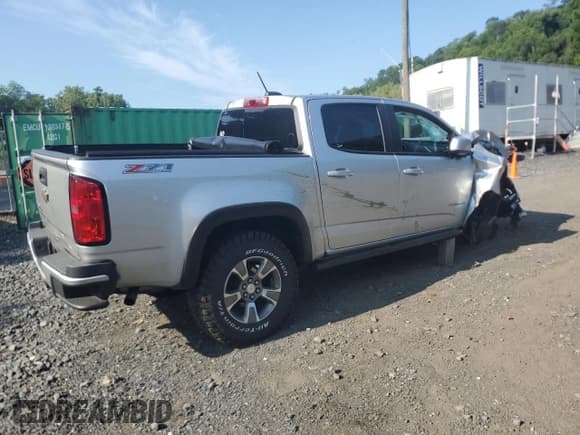 ✅ 2018 Chevrolet Colorado 4WD Z71 • VIN: 1GCGTDEN1J1170087 • Лот: 68008125. Опубликован ранее на Copart с пробегом 75 895 миль. Бесплатный доступ к архиву аукционных продаж из США и подробный отчёт об истории автомобиля на DreamBid. Изображение 3.