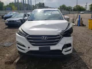 2016 Hyundai Tucson SE z VIN KM8J3CA45GU066878, wystawiony jako Copart lot #81254805 z przebiegiem 133 595 mil mil oraz Szkoda całkowita • Salvage title. Historia ofert i sprzedaży dostępna na DreamBid. Obrazek 5.
