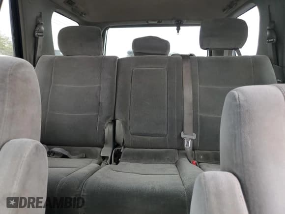 ✅ 2006 Toyota Sequoia SR5 • VIN: 5TDZT34A96S272832 • Lot: 82386665. Wystawiony na Copart z przebiegiem 230 744 mil. Bezpłatny archiwum sprzedaży aukcyjnych z USA i szczegółowy raport historii pojazdu na DreamBid. Zdjęcie 10.