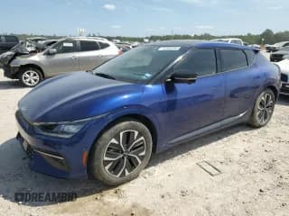 ✅ 2022 Kia EV6 GT-Line • VIN: KNDC44LAXN5031926 • Lot: 53566995. Wystawiony na Copart z przebiegiem 45 391 mil. Bezpłatny archiwum sprzedaży aukcyjnych z USA i szczegółowy raport historii pojazdu na DreamBid. Zdjęcie 1.