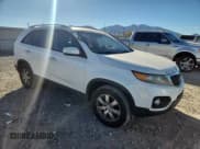 ✅ 2013 Kia Sorento LX • VIN: 5XYKT4A65DG324698 • Lot: 91845325. Listed on Copart with 247,701 mi. Free auction sales archive from the USA and detailed vehicle history report at DreamBid. Image 4.