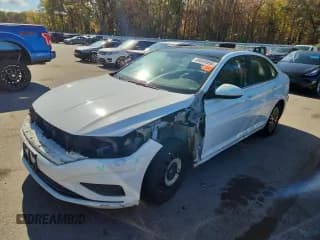 ✅ 2019 Volkswagen Jetta S • VIN: 3VWC57BU3KM098722 • Lot: 89500695. Listed on Copart with 64,043 mi. Free auction sales archive from the USA and detailed vehicle history report at DreamBid. Image 1.