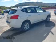 ✅ 2014 Nissan Rogue S • VIN: JN8AS5MV0EW706878 • Lot: 43399714. Wystawiony na IAAI z przebiegiem 139 135 mil. Bezpłatny archiwum sprzedaży aukcyjnych z USA i szczegółowy raport historii pojazdu na DreamBid. Zdjęcie 4.