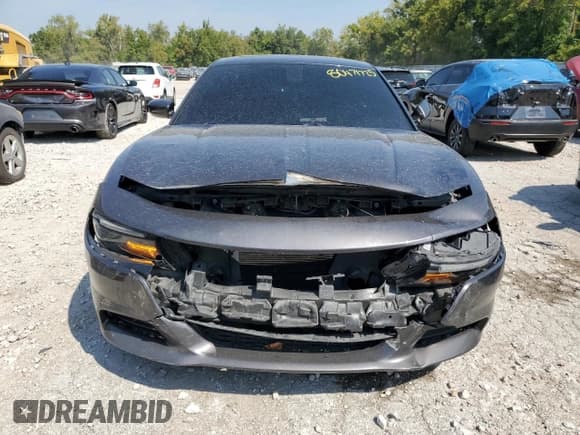 ✅ 2015 Dodge Charger RT • VIN: 2C3CDXCT8FH925652 • Лот: 80471725. Опубликован ранее на Copart с пробегом 106 030 миль. Бесплатный доступ к архиву аукционных продаж из США и подробный отчёт об истории автомобиля на DreamBid. Изображение 5.