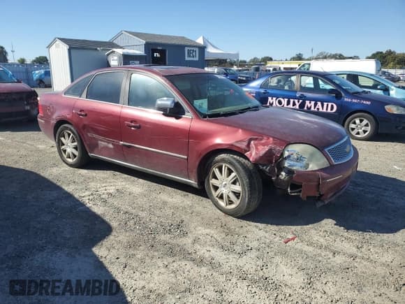 ✅ 2005 Ford Five Hundred Limited • VIN: 1FAFP25155G167154 • Лот: 82202815. Опубликован ранее на Copart с пробегом Не указан. Бесплатный доступ к архиву аукционных продаж из США и подробный отчёт об истории автомобиля на DreamBid. Изображение 4.
