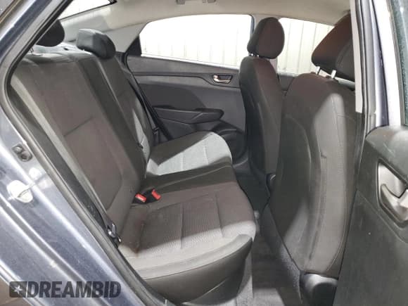 ✅ 2020 Hyundai Accent SE • VIN: 3KPC24A65LE114072 • Лот: 45196995. Опубликован ранее на Copart с пробегом 99 477 миль. Бесплатный доступ к архиву аукционных продаж из США и подробный отчёт об истории автомобиля на DreamBid. Изображение 10.