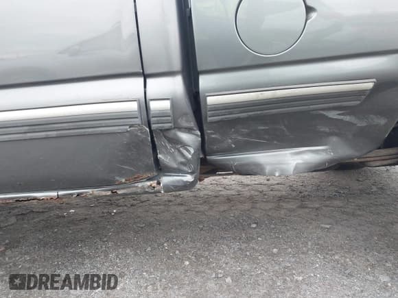 ✅ 2002 Chevrolet Silverado 1500 LT • VIN: 1GCEK19T62E165429 • Lot: 43753836. Listed on IAAI with 181,422 mi. Free auction sales archive from the USA and detailed vehicle history report at DreamBid. Image 6.